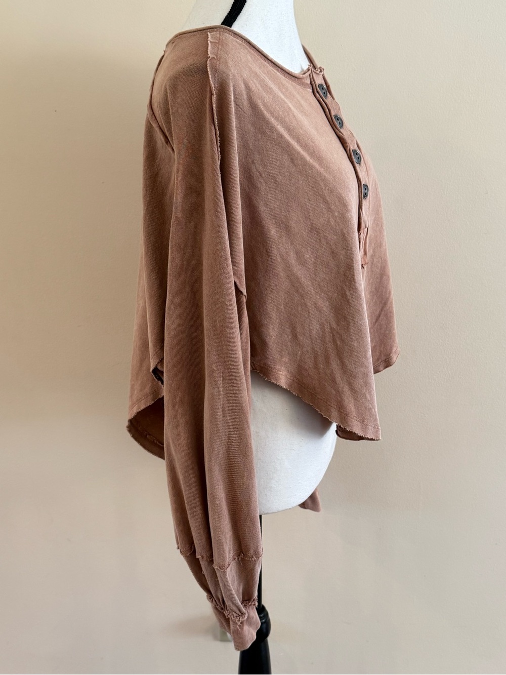 We The Free Cropped Button Henley Top - Brown size small - Picture 3 of 7